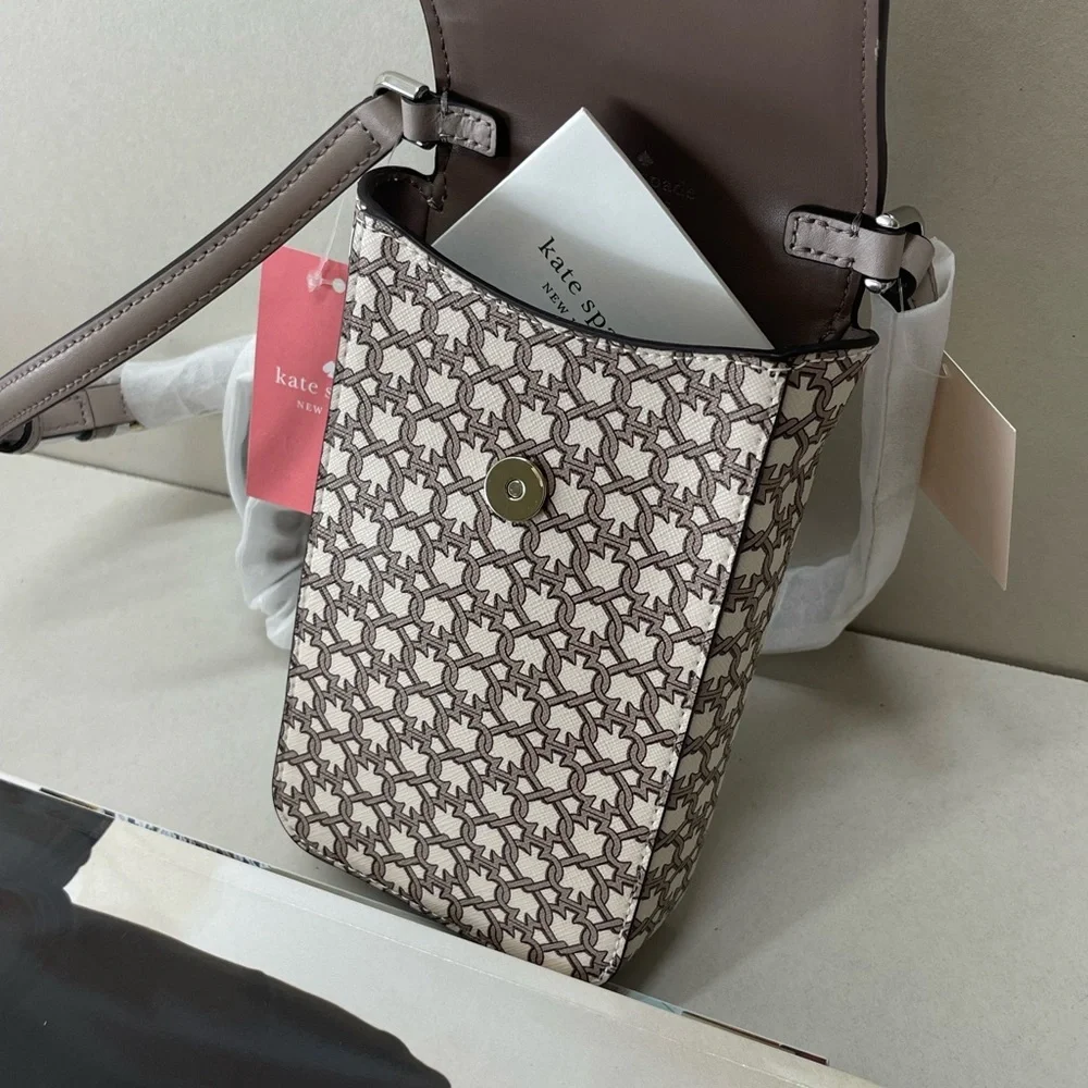 (new+tag) Kate Spade flap phone crossbody fits large iPhone Pro Max + card slots